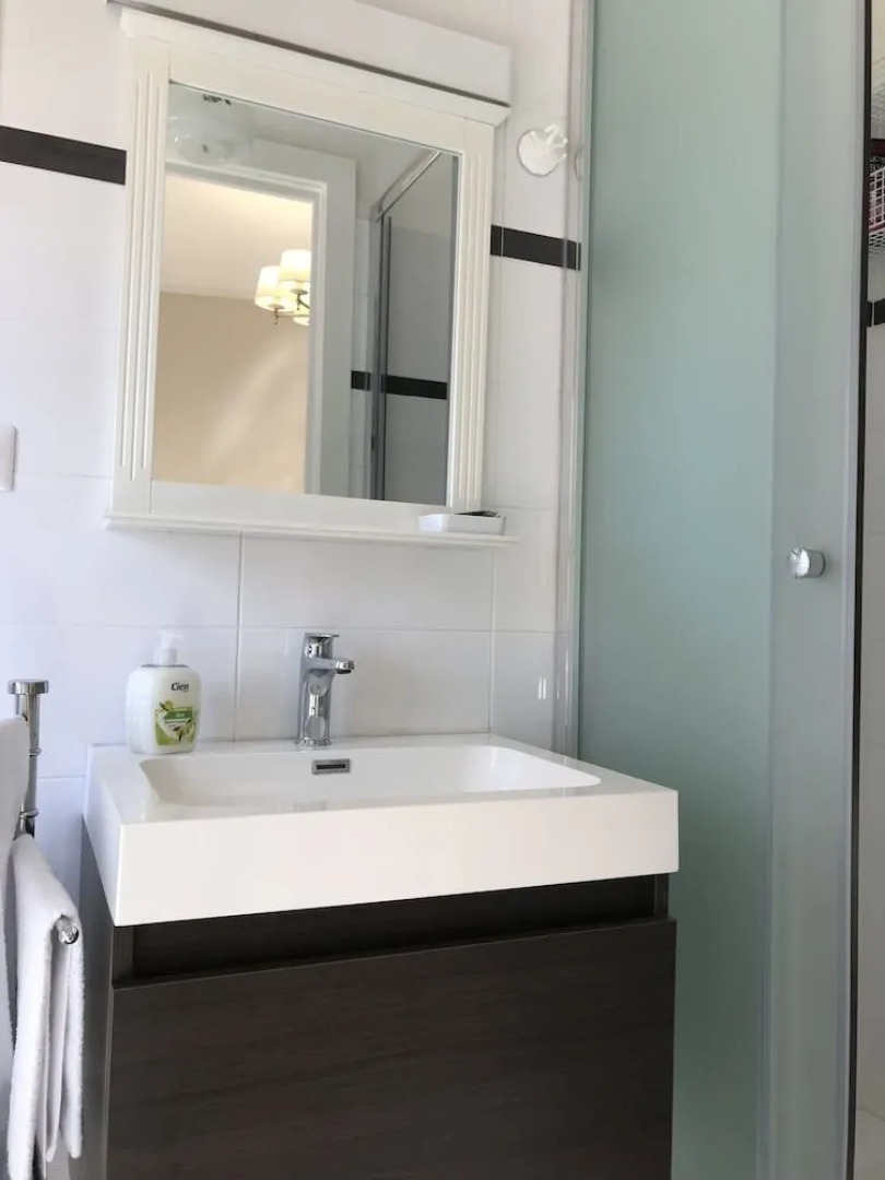 Saint Philippe House