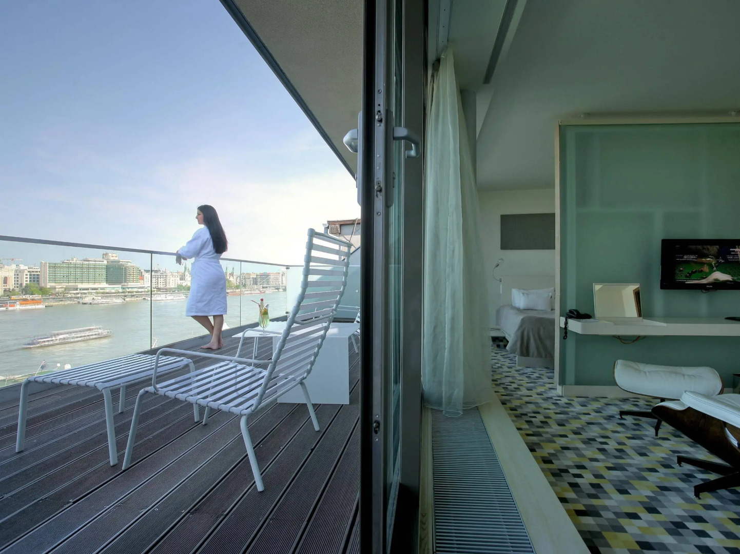 Lanchid 19 Design Hotel