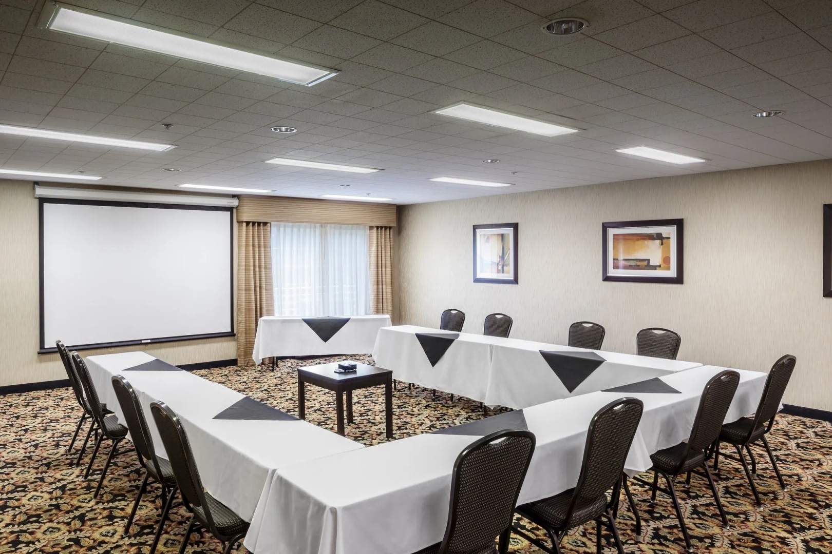Holiday Inn Express Corvallis-On the River by IHG