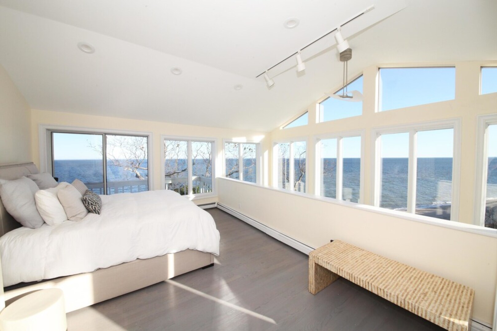 Amazing Home Private Beach North Fork Vineyards