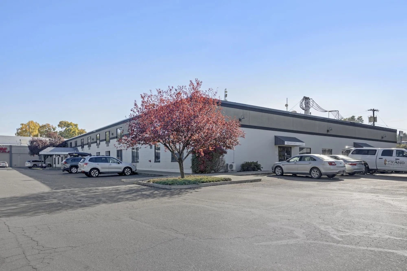 Seaport Inn and Suites