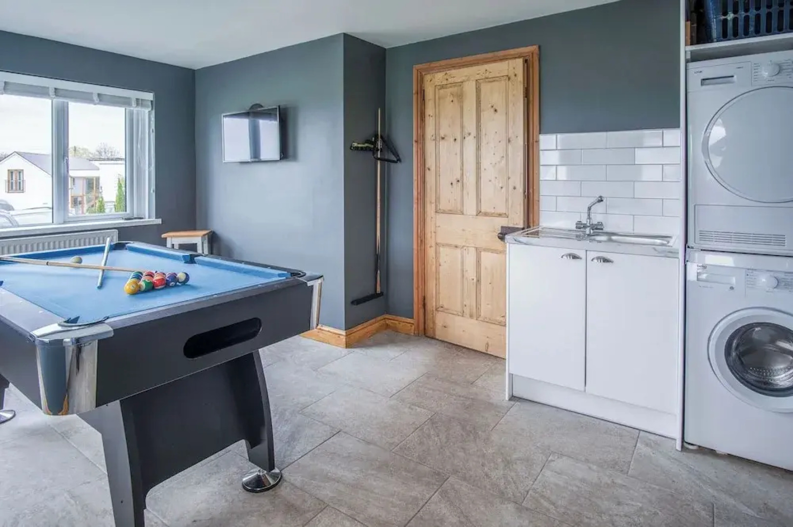 Hill House - 4 Bedroom - Llanrhidian