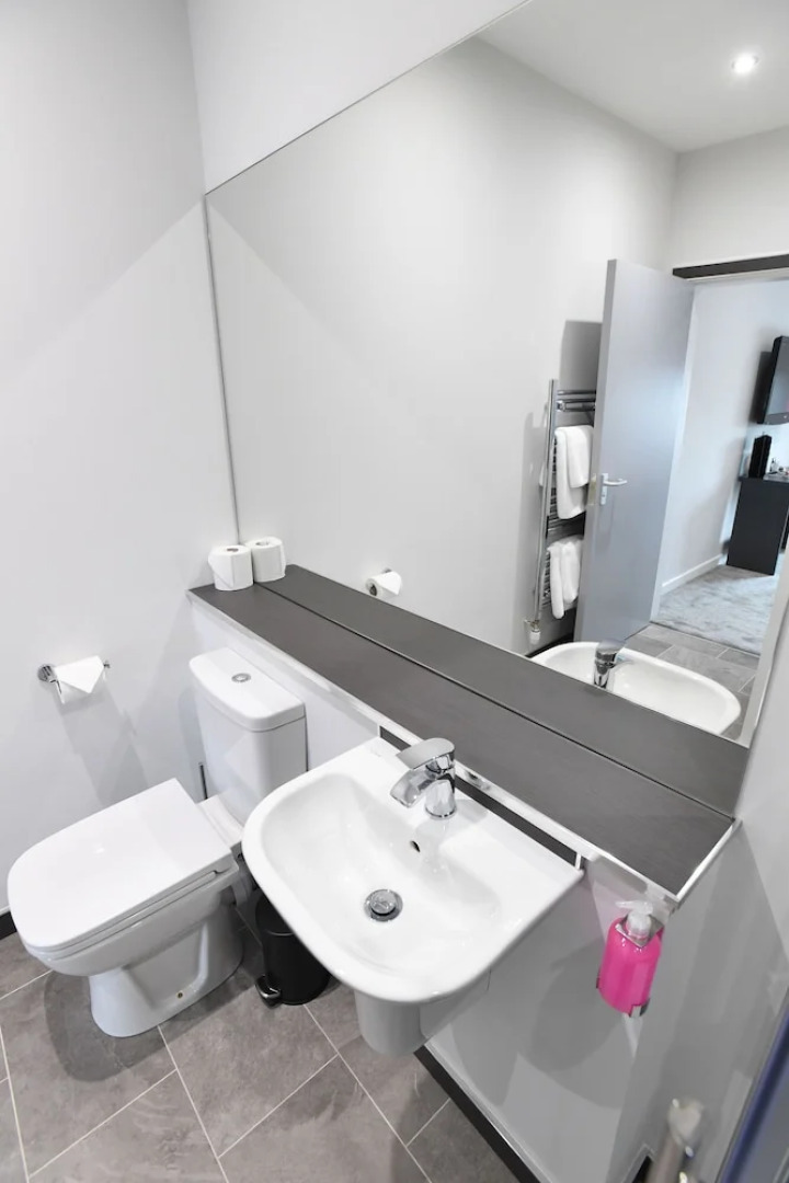 Rooms at the Railway