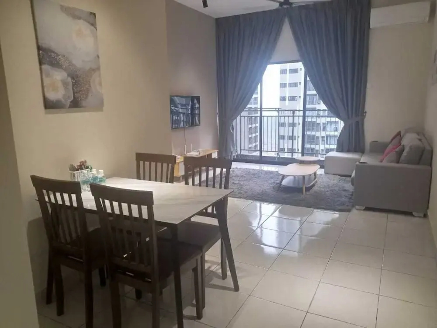 Nilai Youth City C-25-15 4PAX