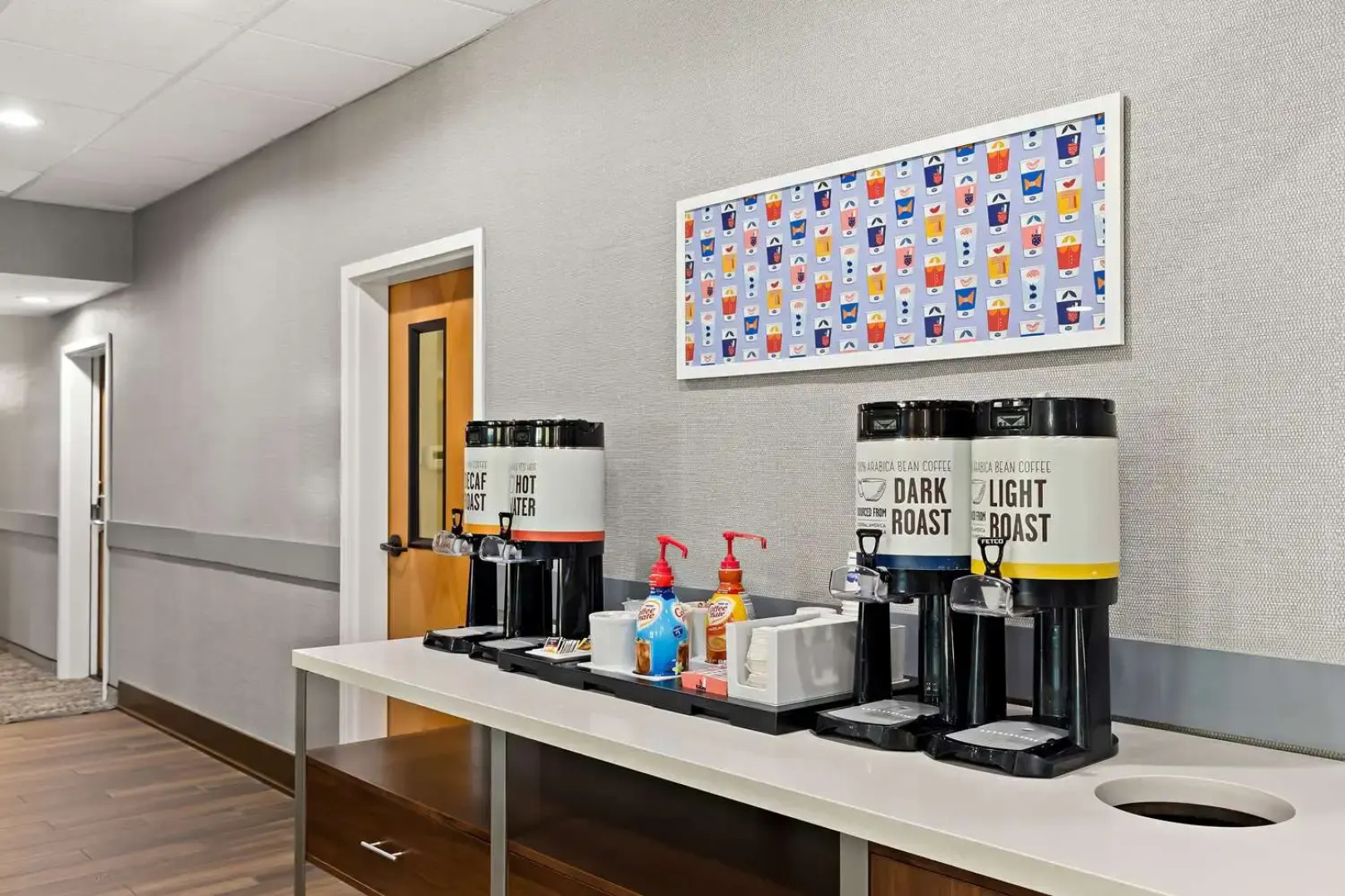 Hampton Inn & Suites Canton
