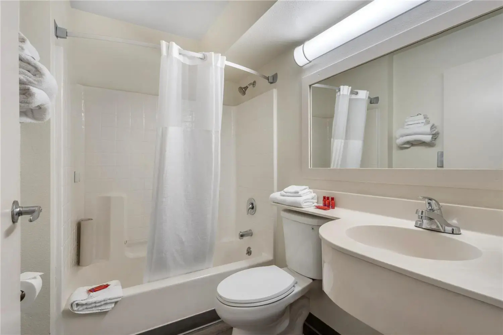 SureStay by Best Western Sacramento South Natomas