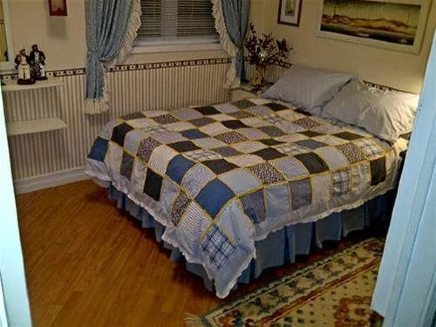 Eider's down Bed and Breakfast