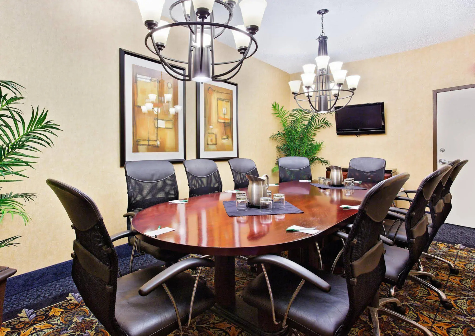 Holiday Inn Express Dallas Medical-Market Center by IHG