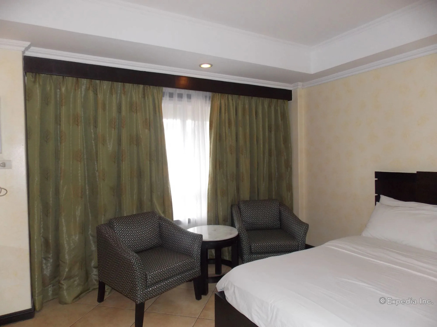 MO2 Westown Hotel Bacolod - Downtown