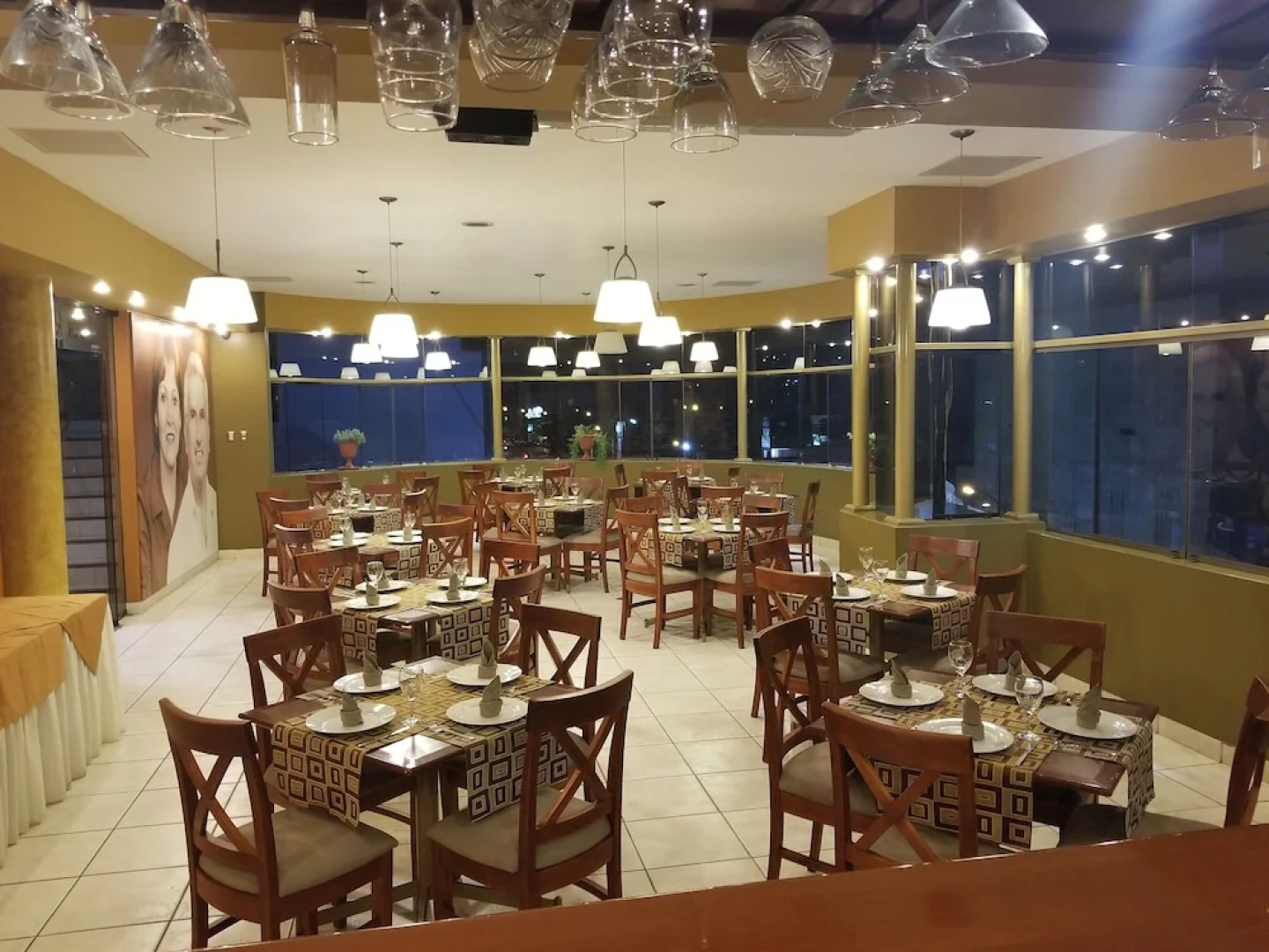El Brujo Hotel - La Merced