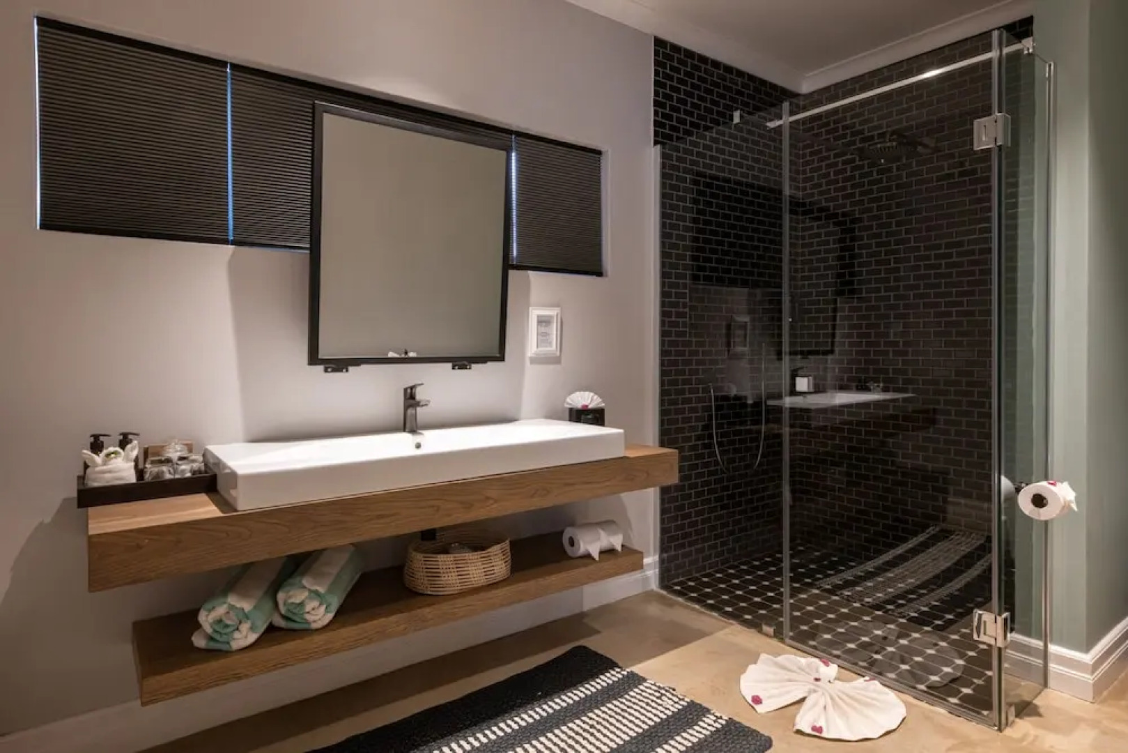 Zulu Rock Game Ranch