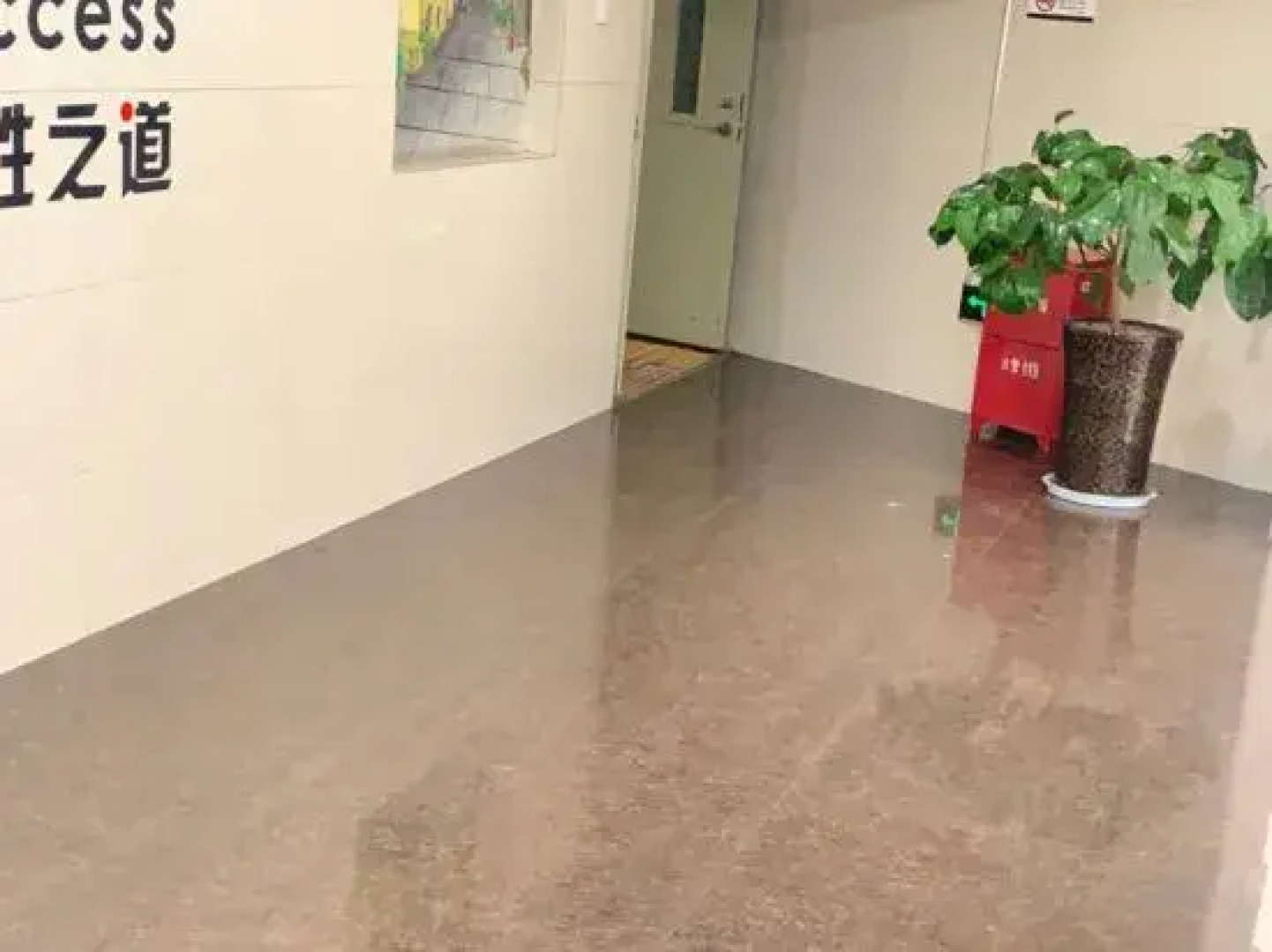 Garden Hotel (Xigu Jincheng Park)