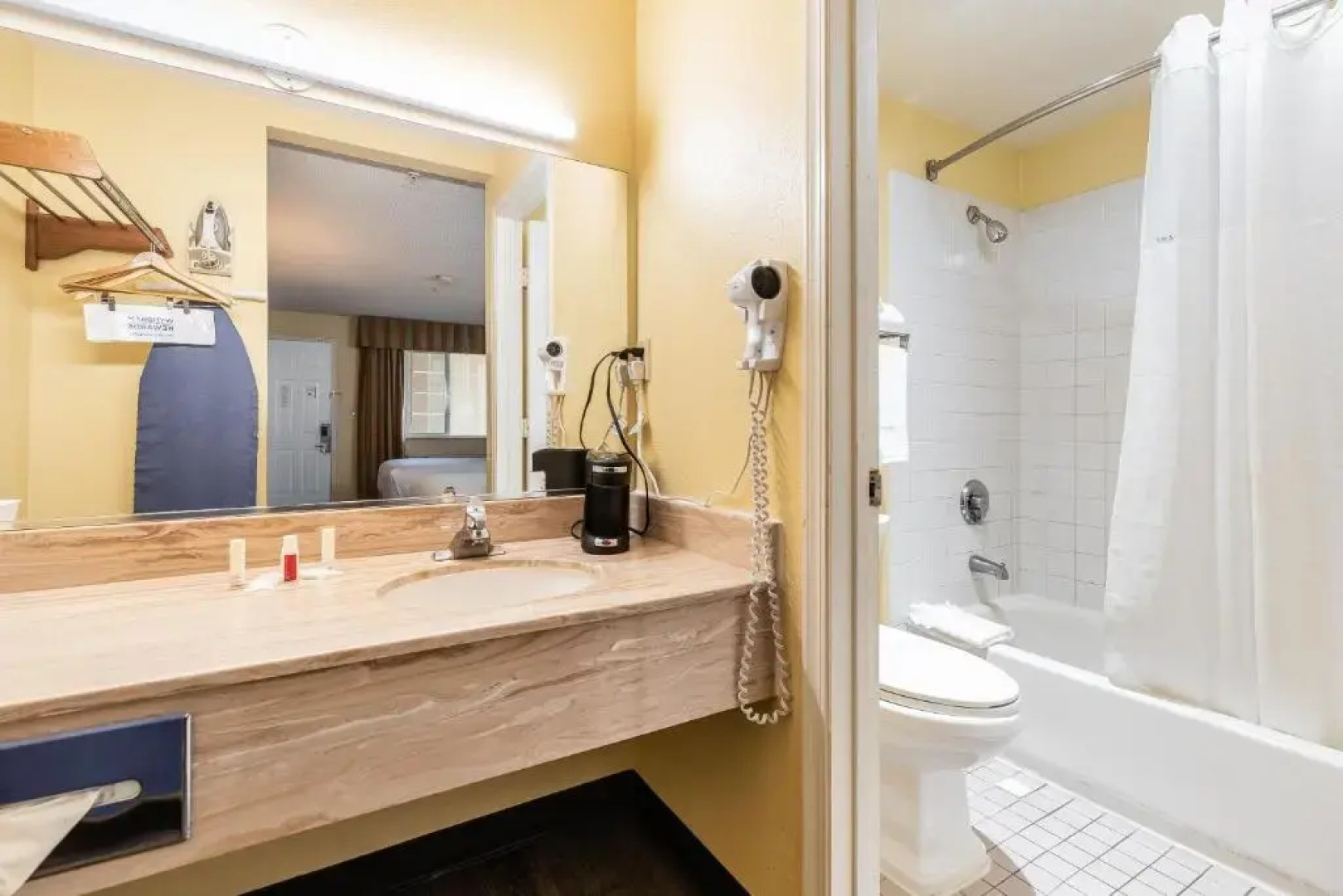 Days Inn Federal Way