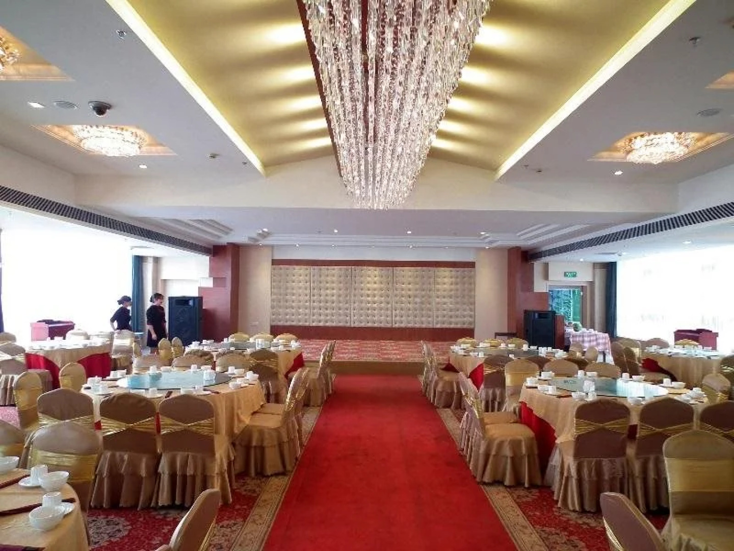 Emeishan Huasheng Hotel