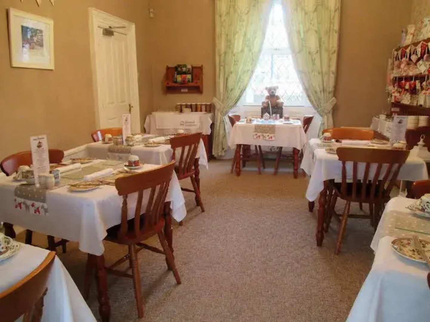 Kenwood Guest House — ОТЕЛЬ ЗАКРЫТ
