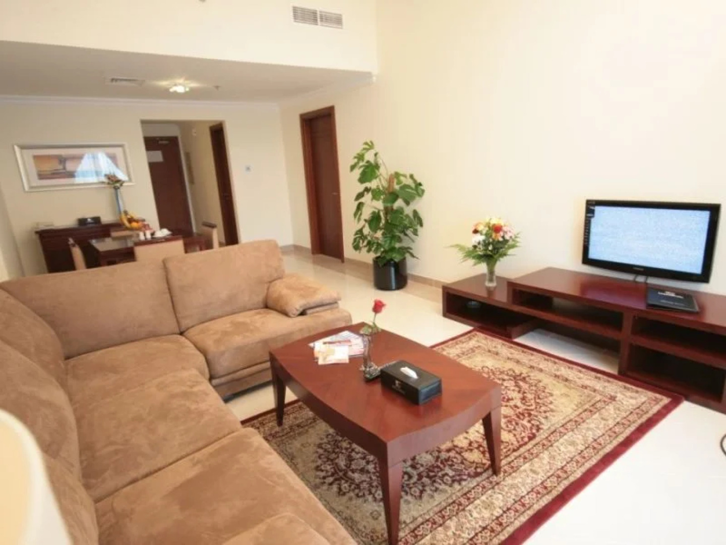 Rose Garden Hotel Apartments Barsha