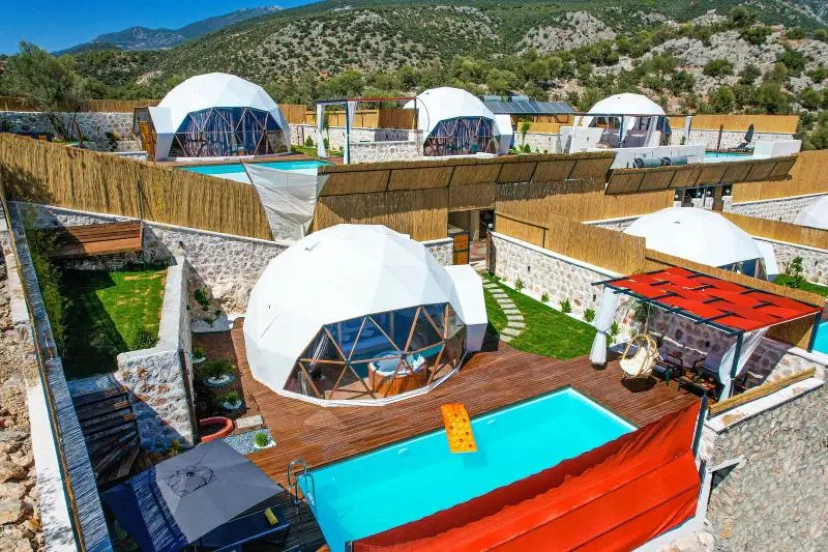 Kalkan Dome Suits & Deluxe