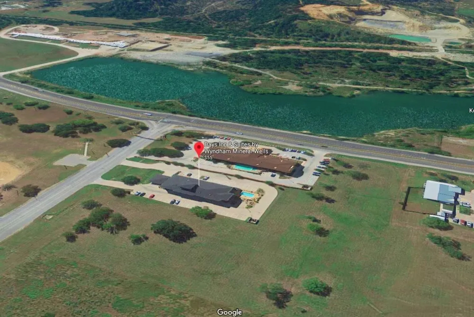 Days Inn & Suites Mineral Wells