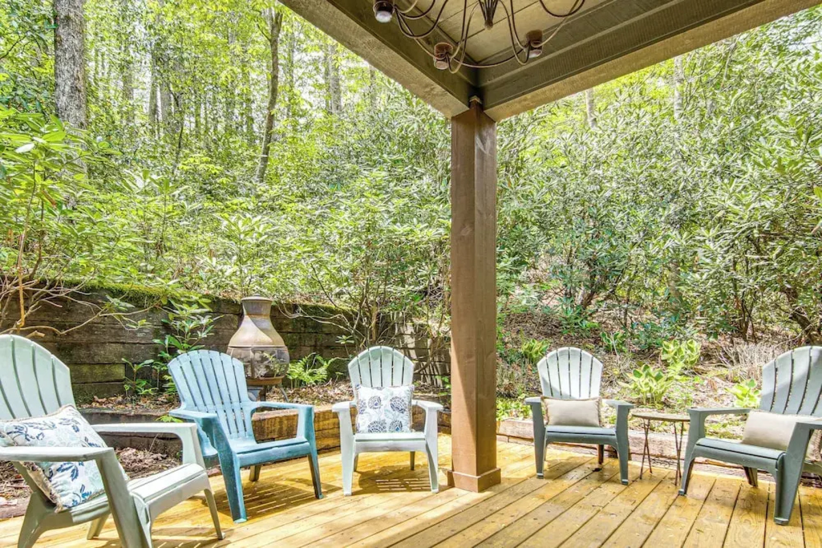 1 Mi to Downtown Cashiers: Private Cabin w/ Deck