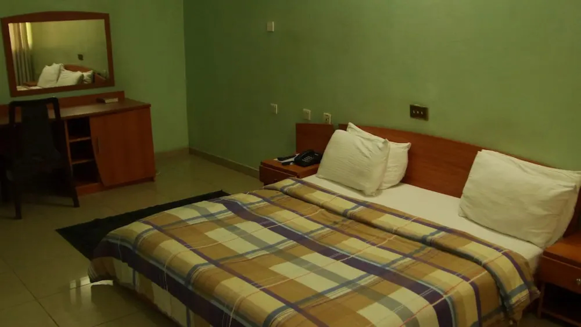 The Grant Suites Hotel