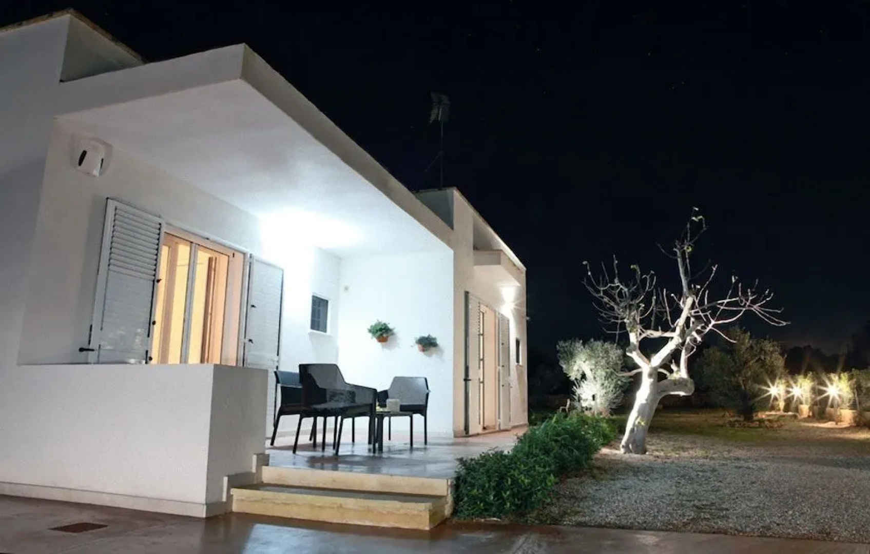 Salento Bed Dhu