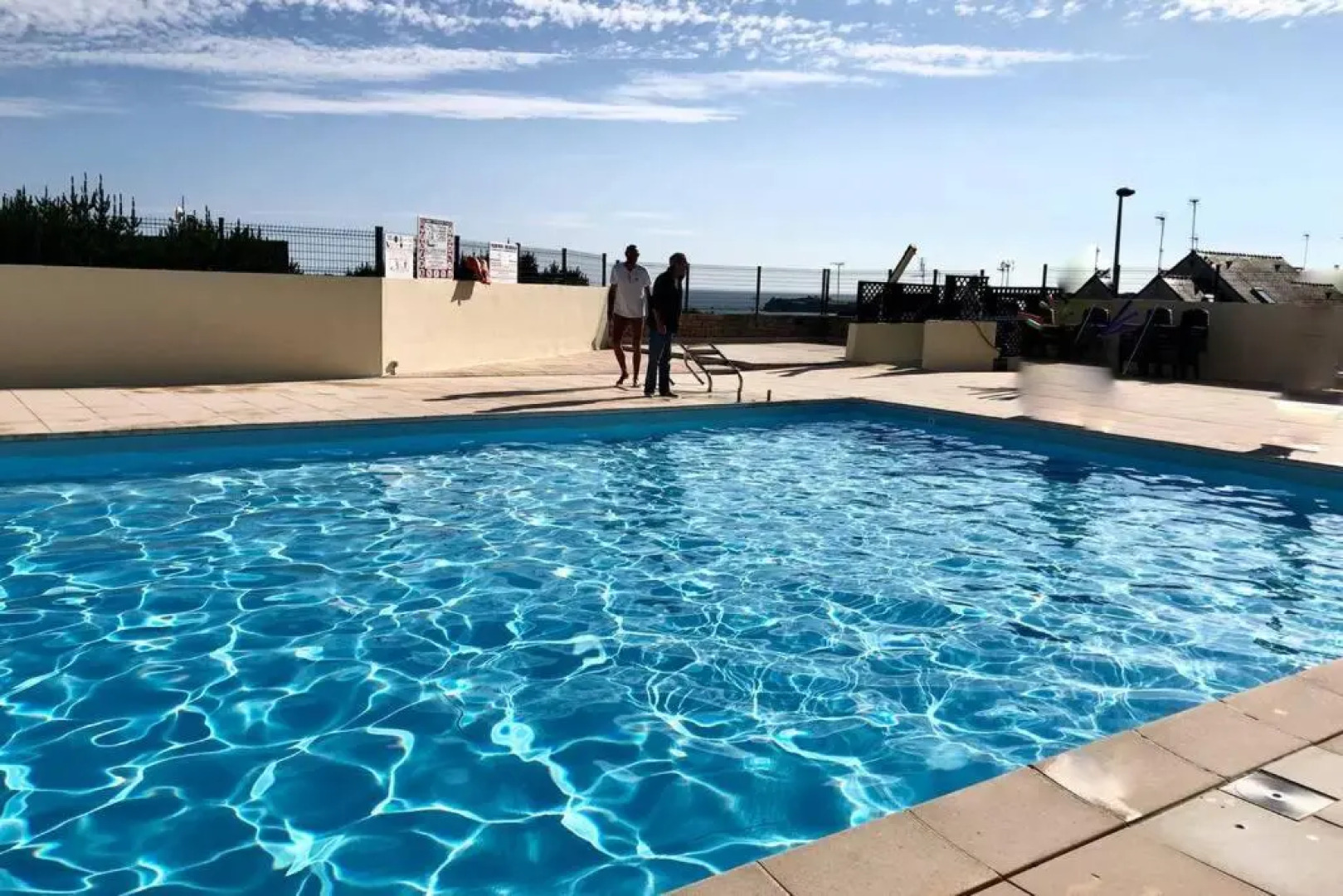 Charmant Studio a 400m de la Plage Avec Piscine