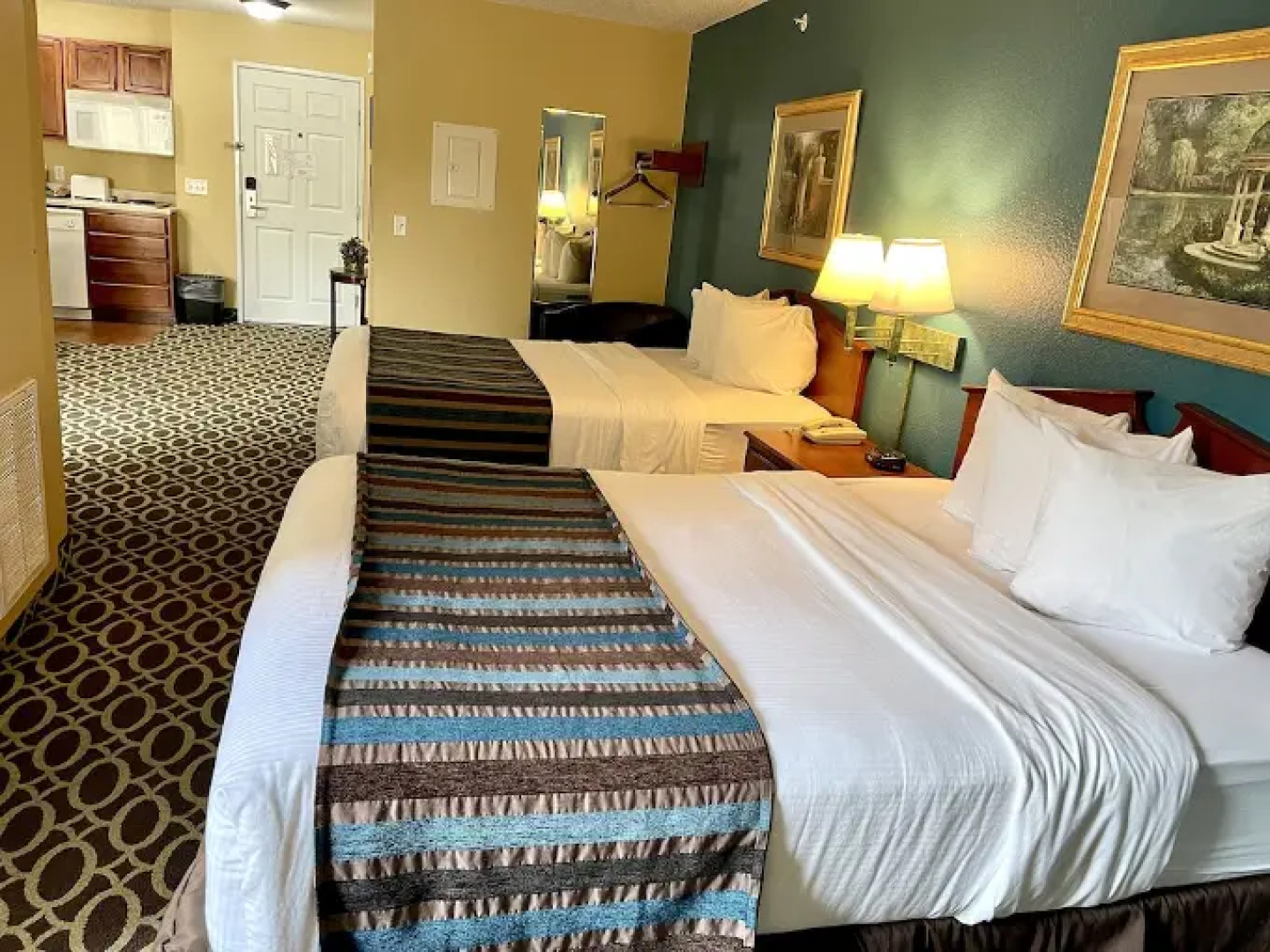 GrandStay Residential Suites