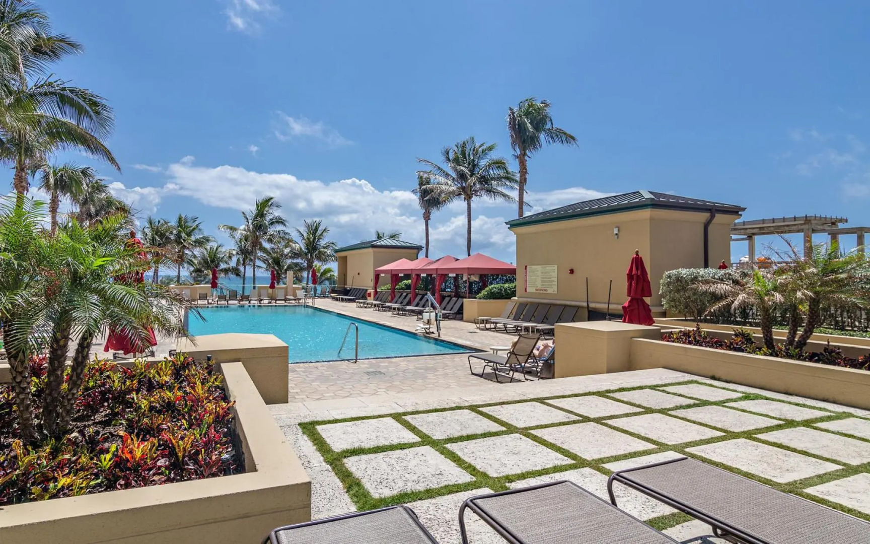 Ocean view 1 bedroom condo