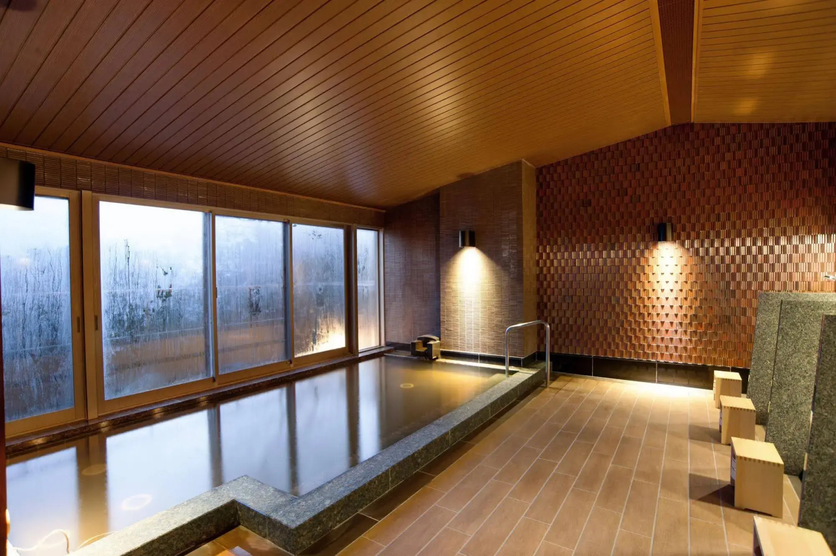 Atami SEKAIE