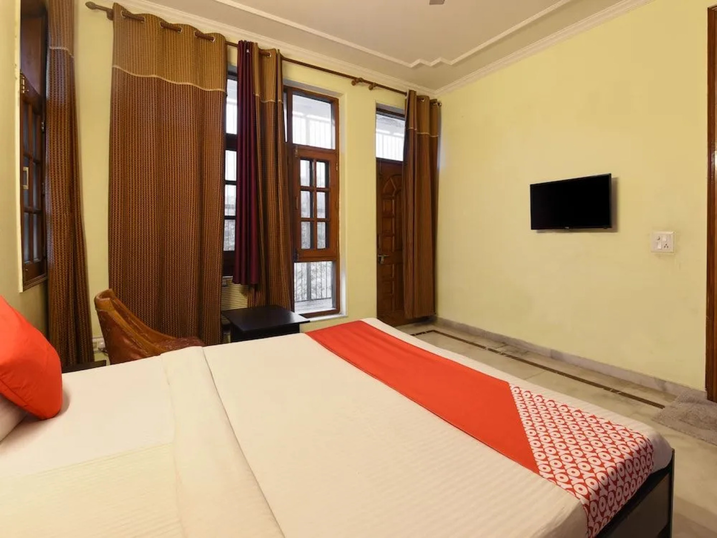 Rose View By OYO Rooms