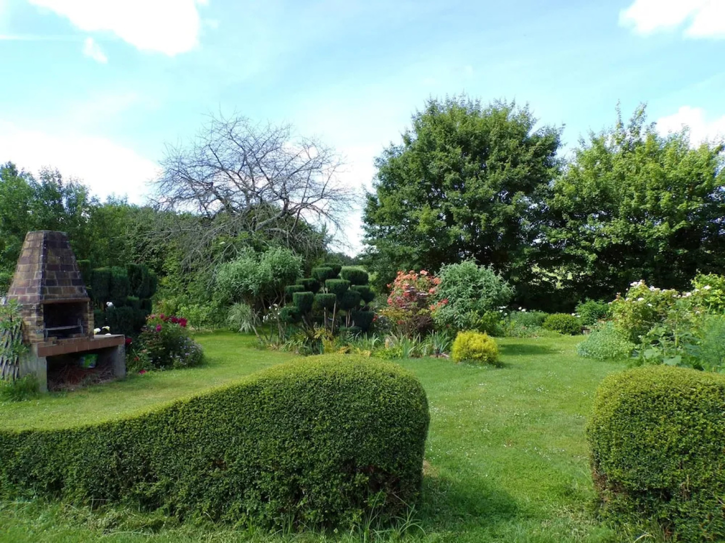 House With 2 Bedrooms in Chenevelles, With Enclosed Garden and Wifi