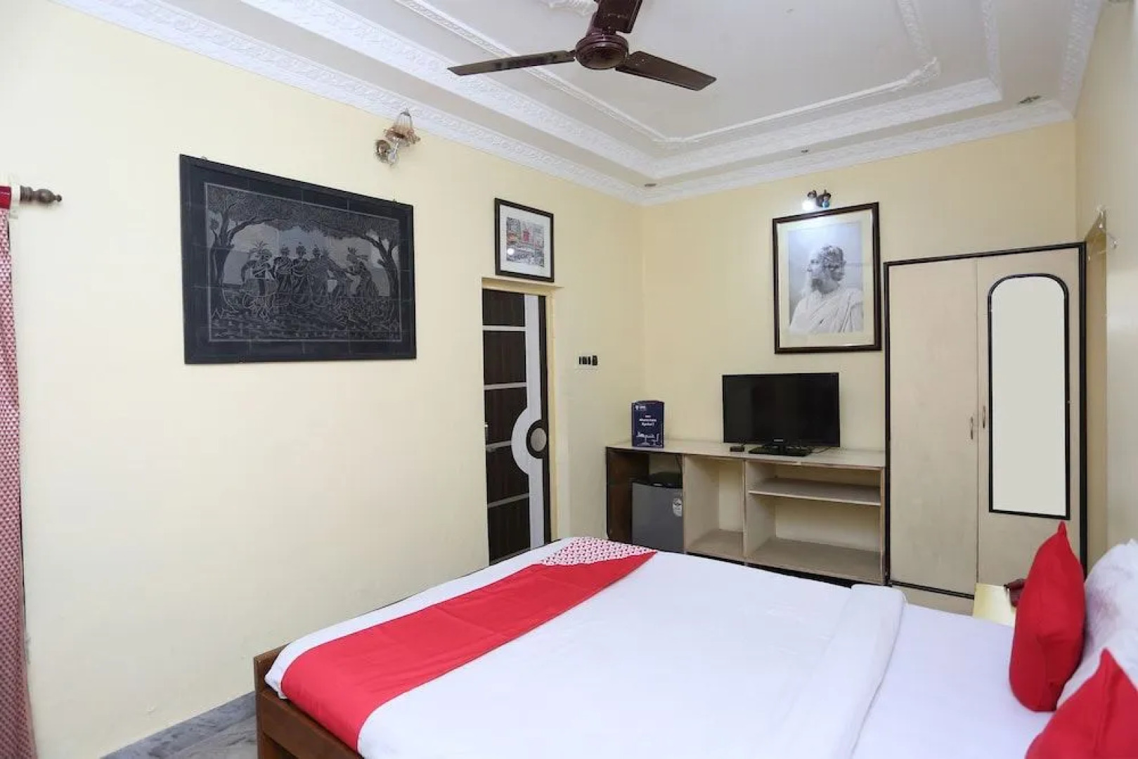 OYO 24727 Rater Tara Diner Rabi Guest House