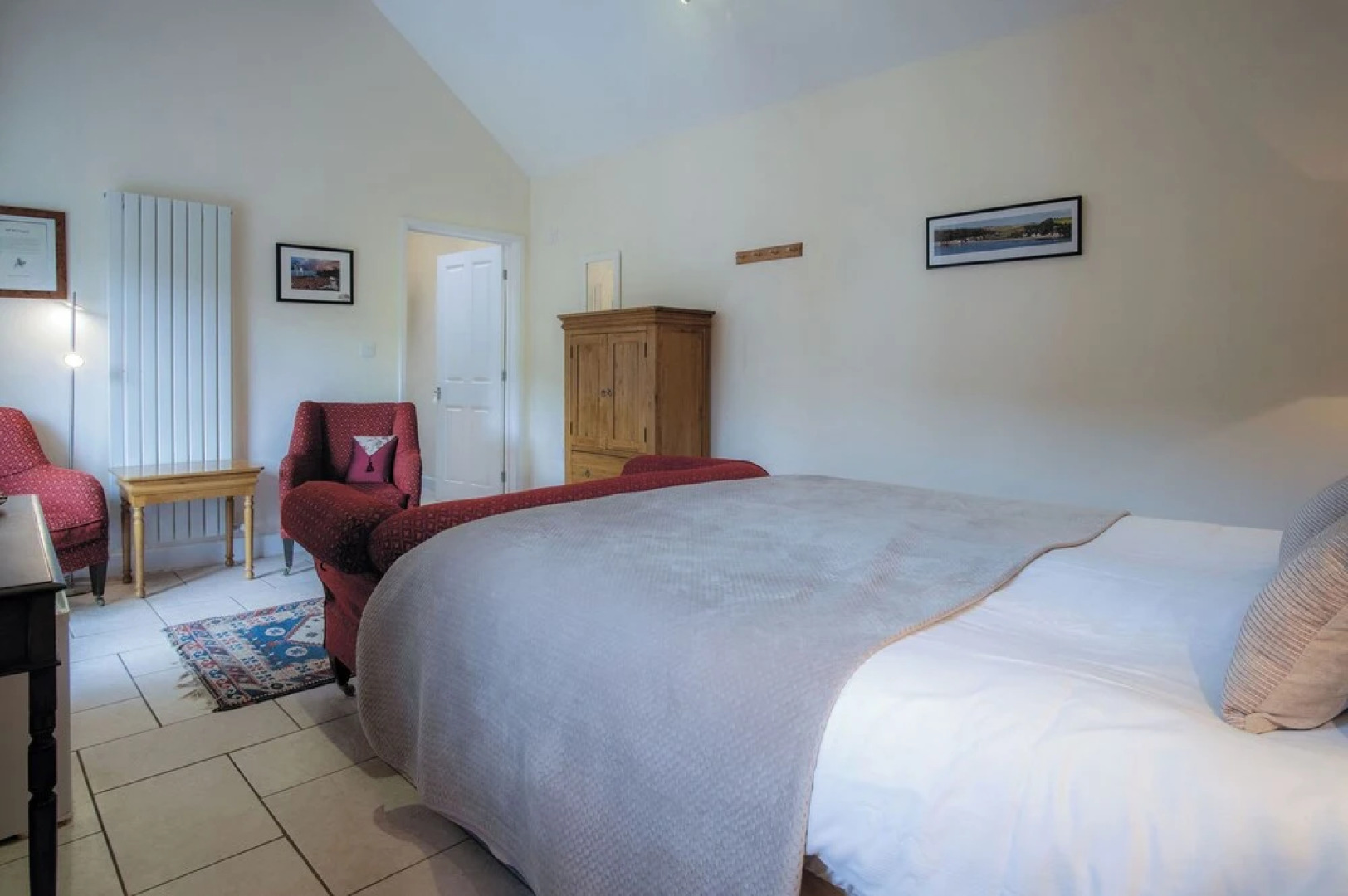 Brynach - 1 Bedroom - St Ishmael's