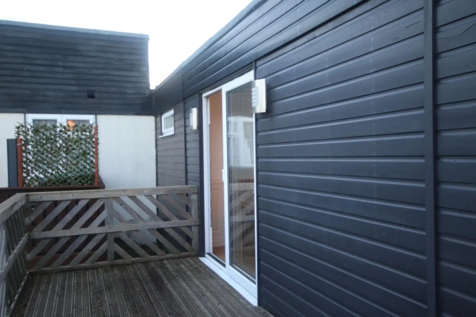 34H Medmerry Park 2 Bedroom Chalet Family Friendly