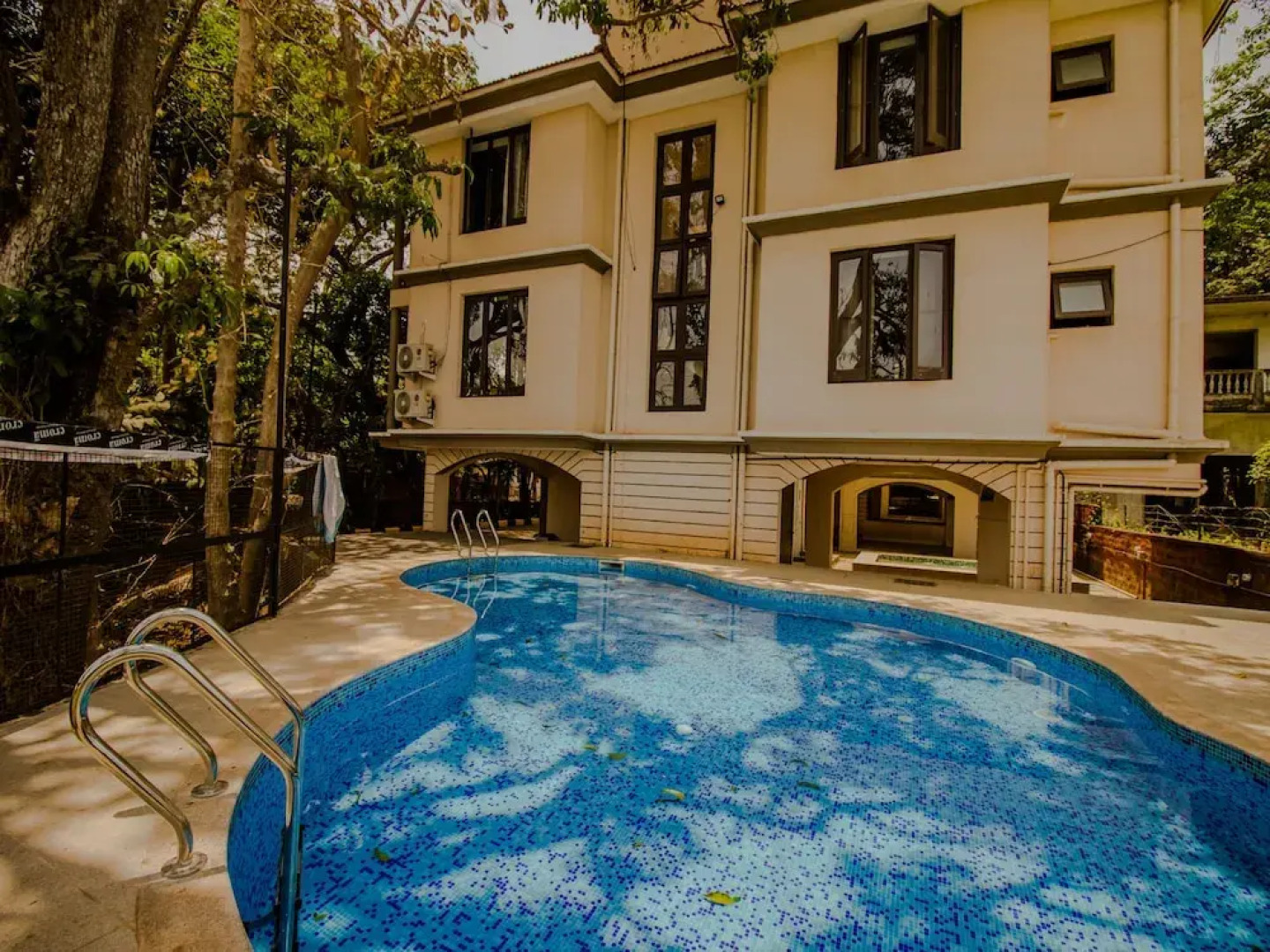 OYO 14028 Home Exotic Stay Sangolda