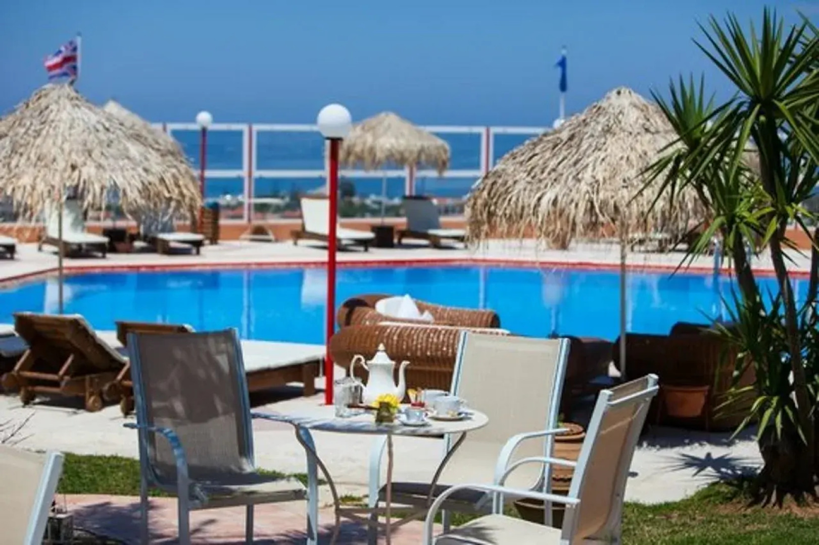 New Kydonia Suites & Studios