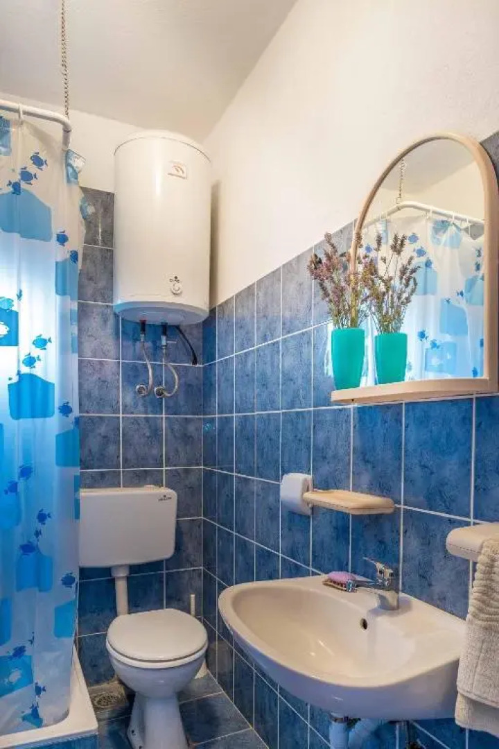 Silver Beach Apartments Vis