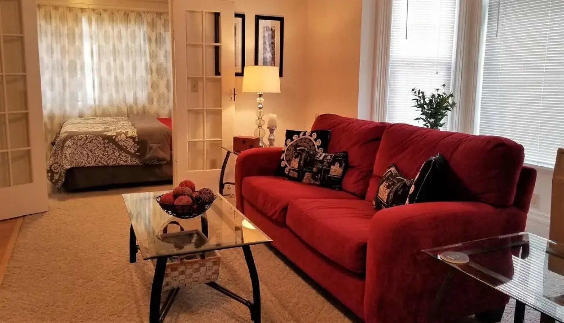 Lettered Streets Vintage Suite - Studio Apartment