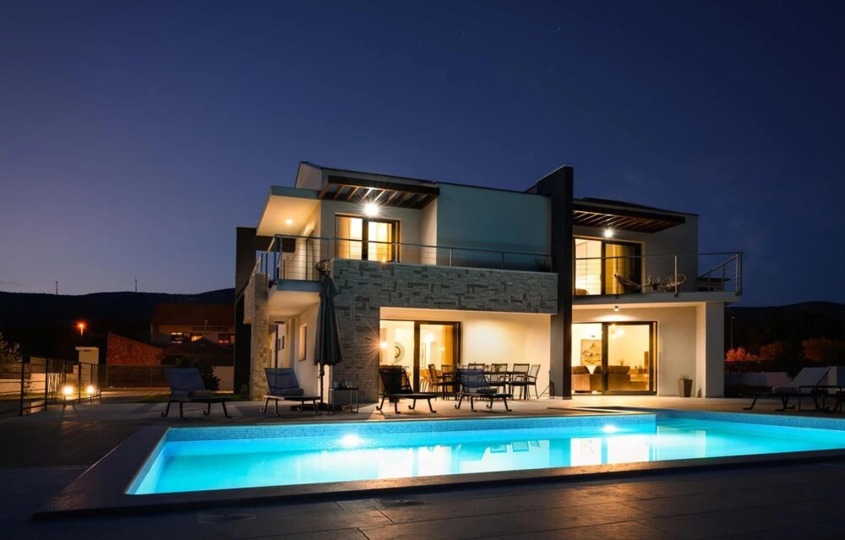 Beautiful Home in Dubrava kod Sibenika With Sauna, Wifi and 4 Bedrooms