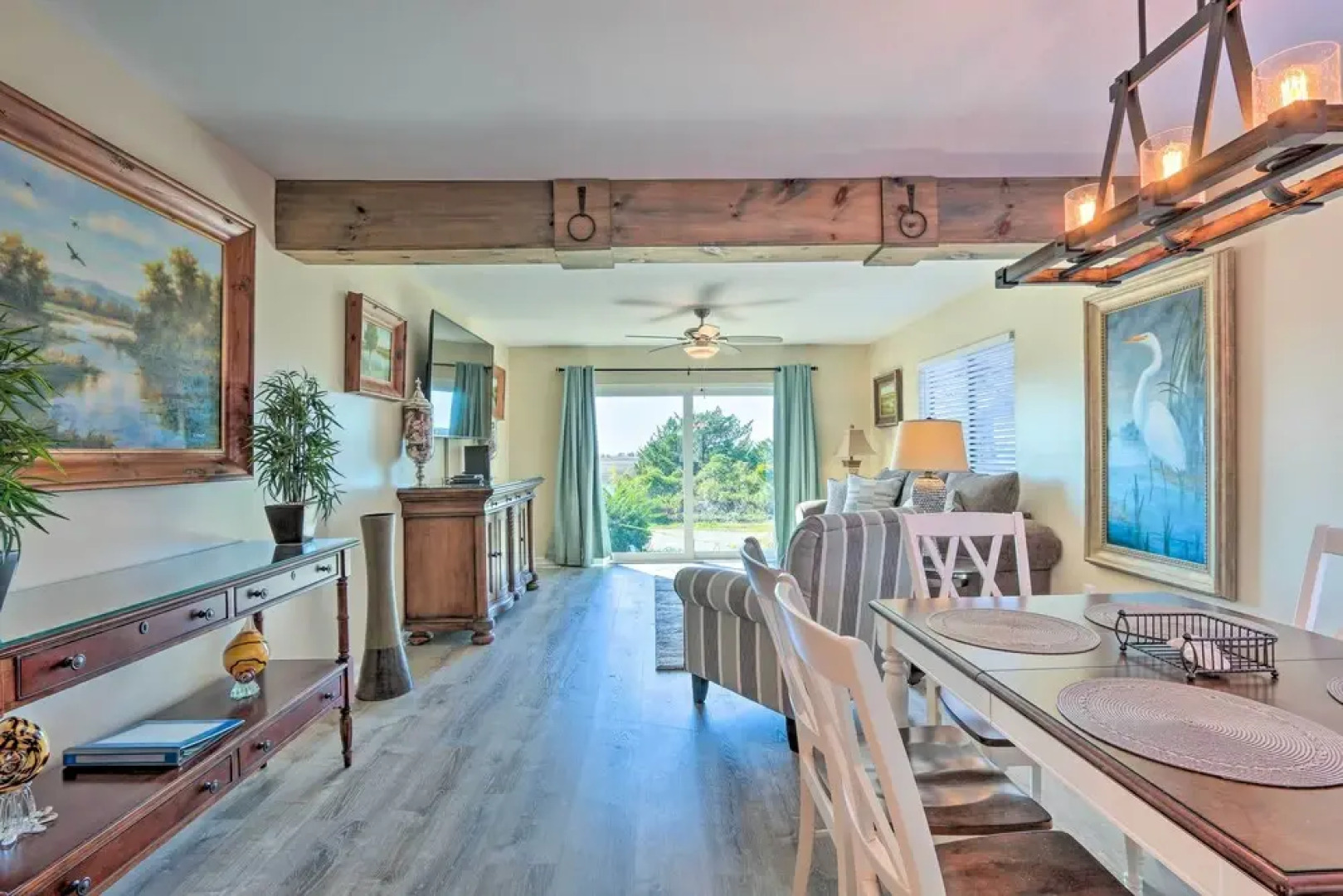 Walk to Harbor Island Beach: Cozy St Helena Villa!