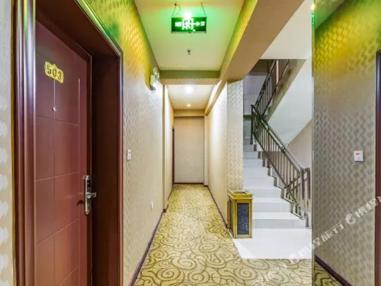 Xichang Red 8 Hotel