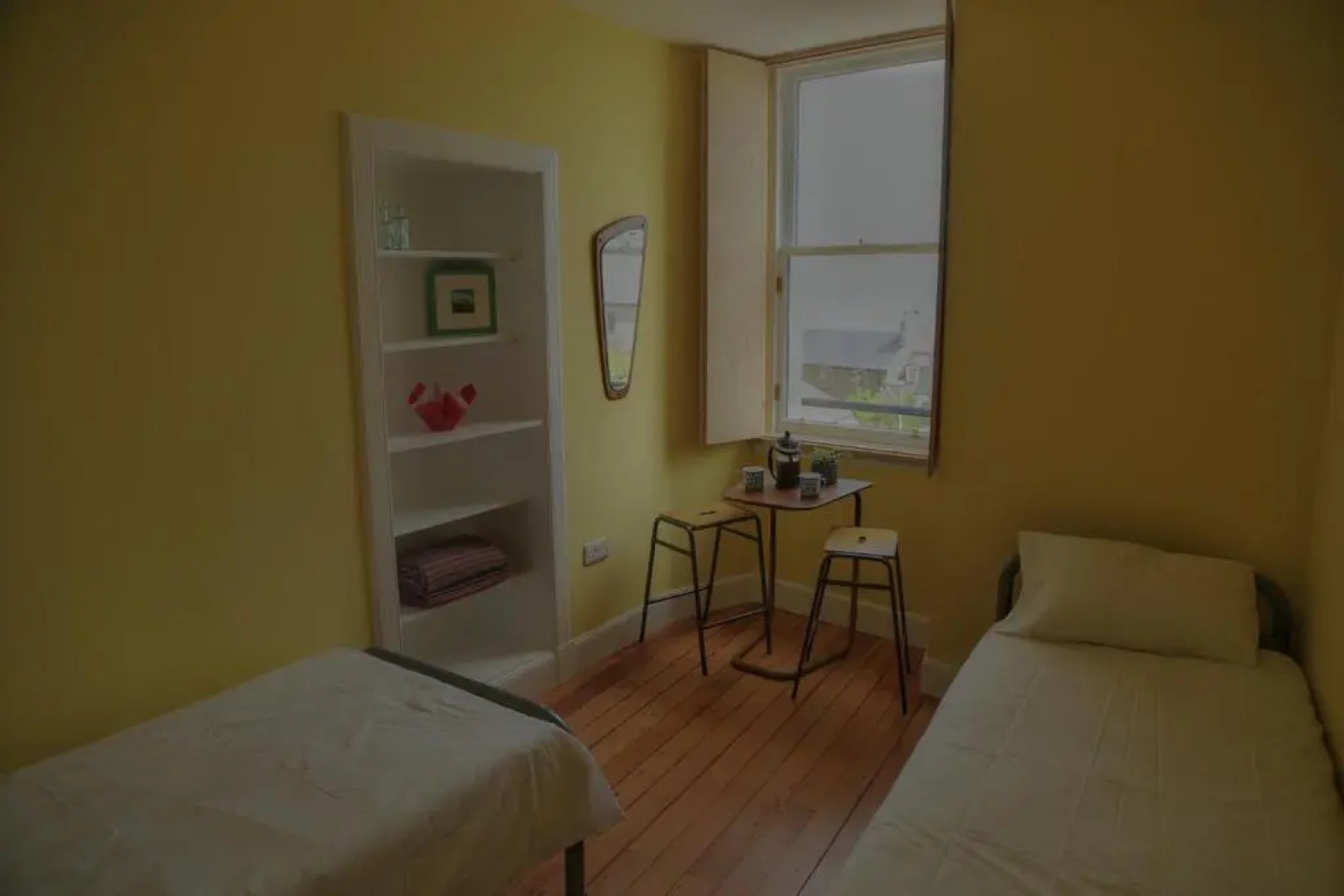 The Dolphin Inn Hostel