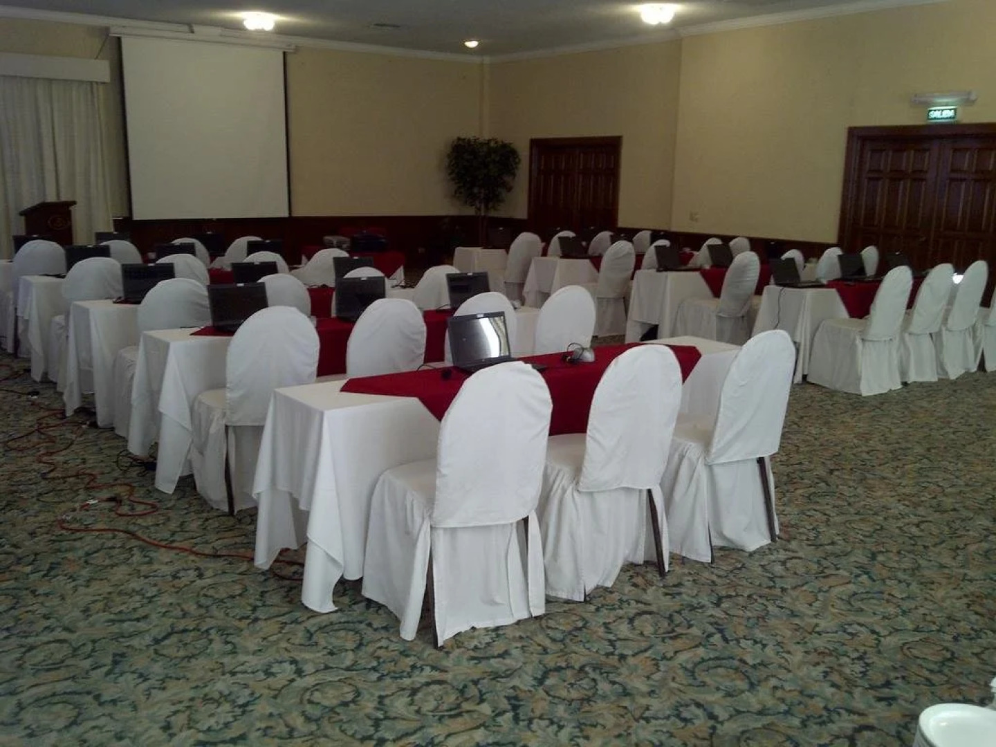 Hotel Grand Plaza La Paz