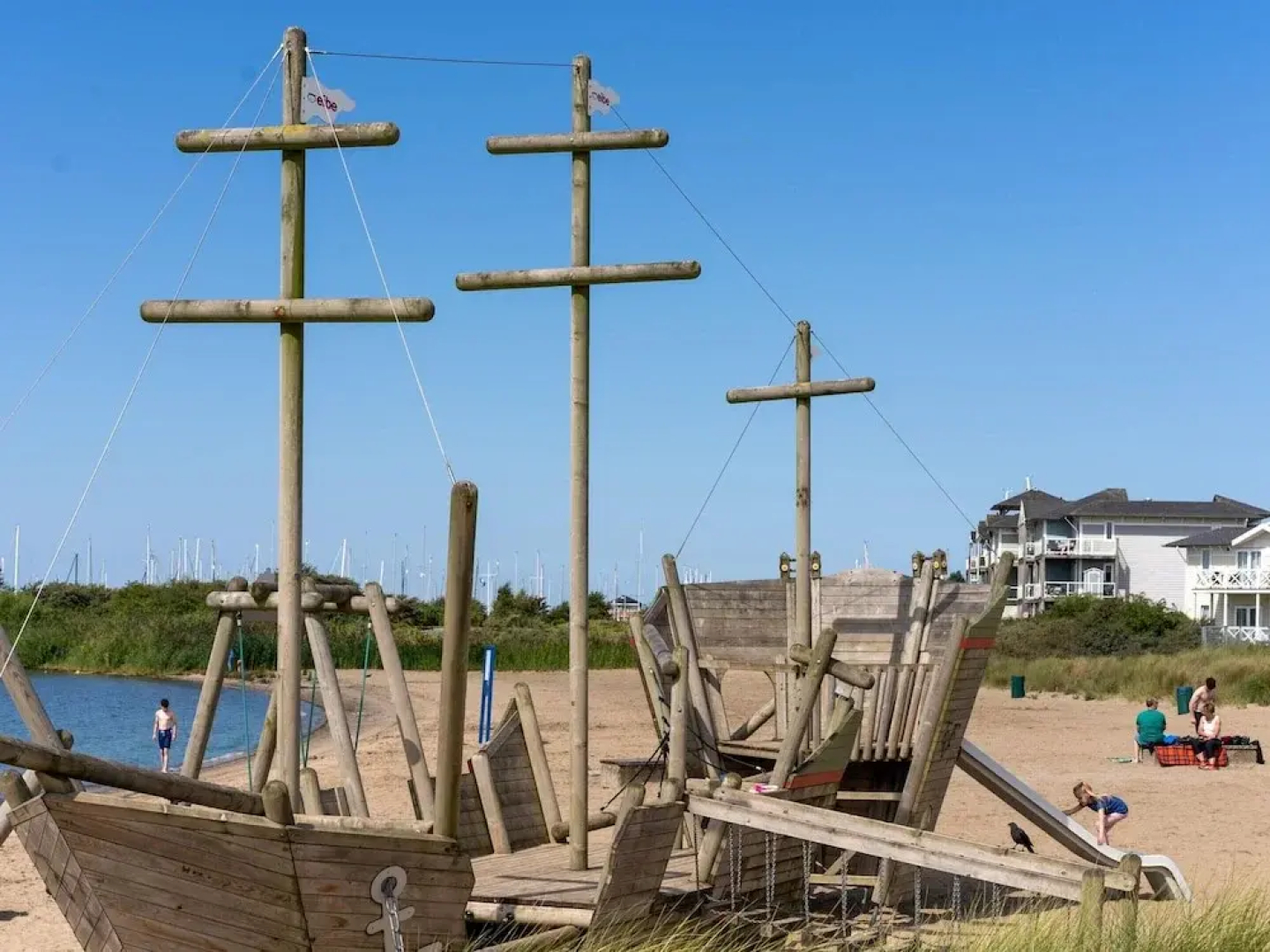 Comfortable Villa With Three Bathrooms, Near Rockanje