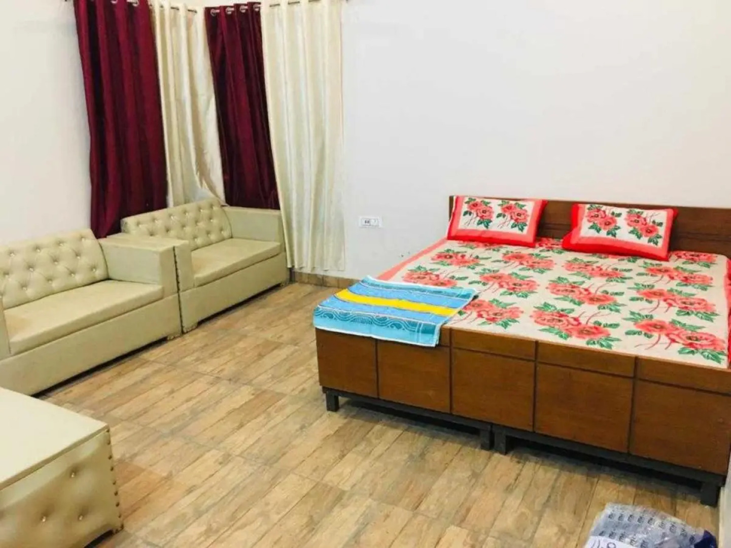 Spot On 93604 Agrah Hotel