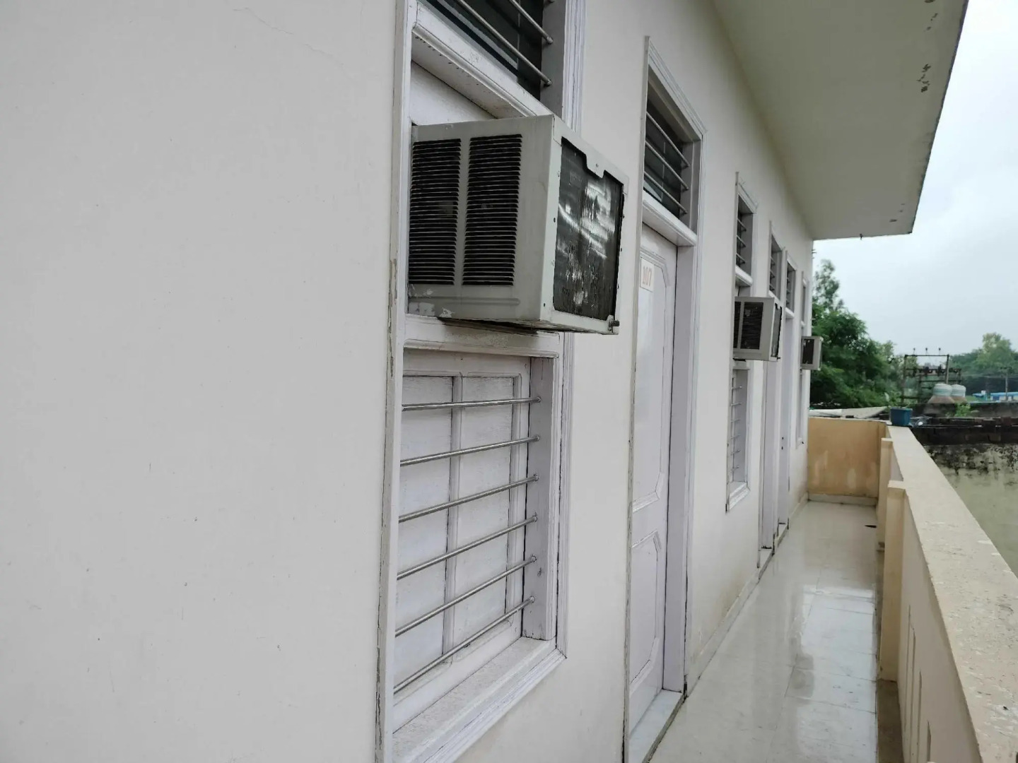 Oyo 92004 Rajeev Pg Guest House