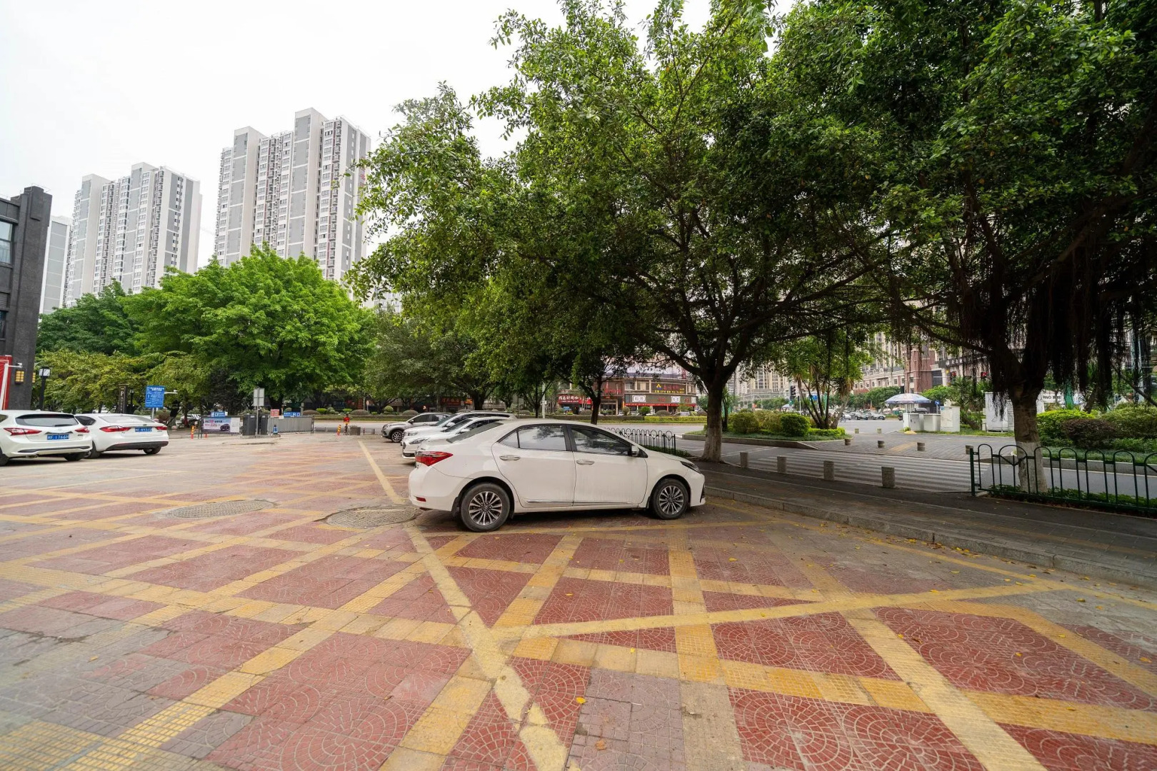 Hi Inn Longyan Railway Station