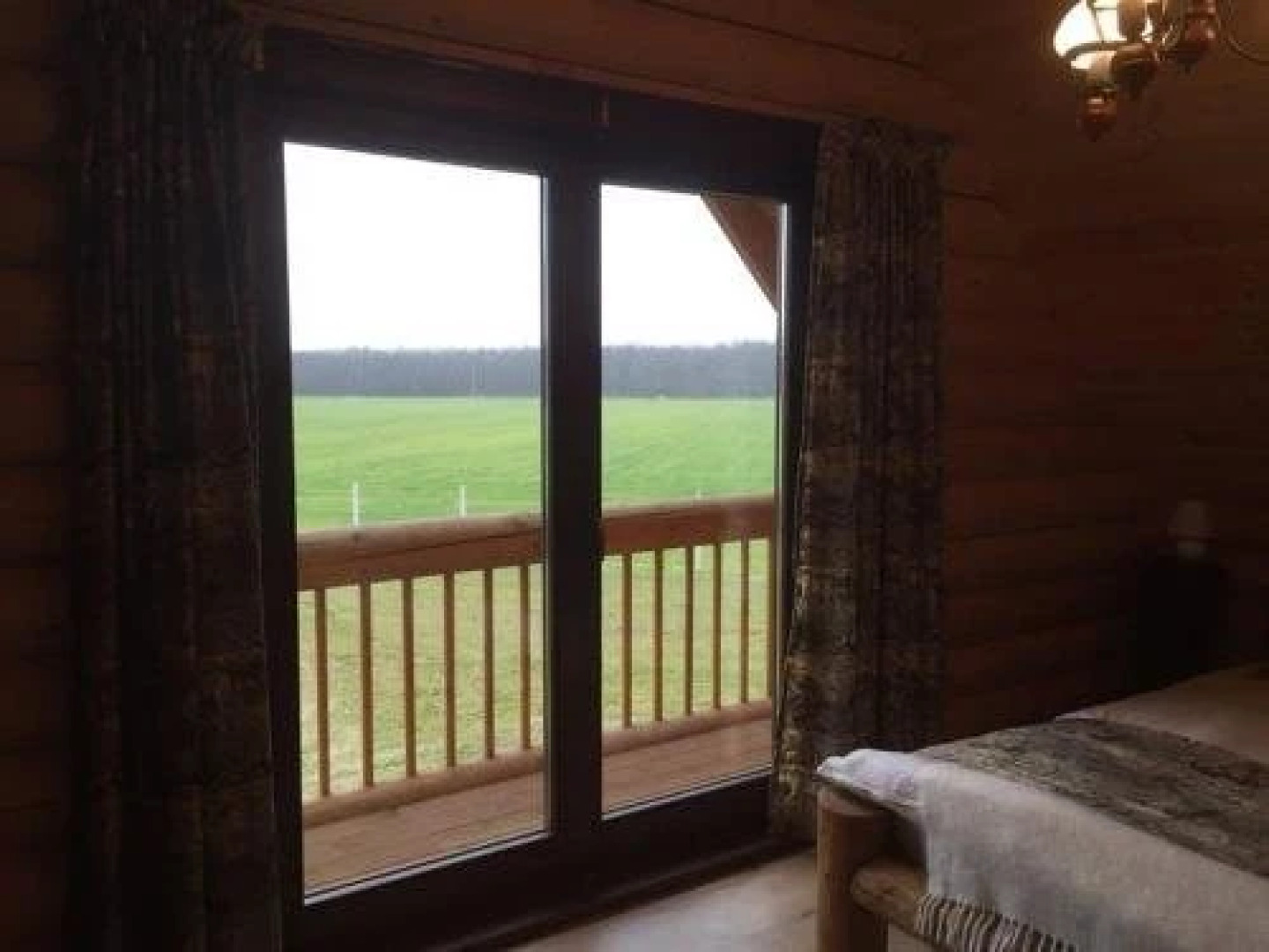 Holden Log House Gyarmat