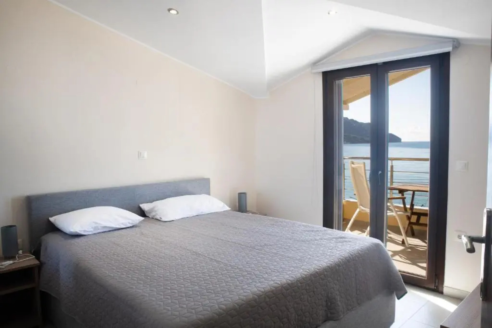 Blue Heaven Apartments