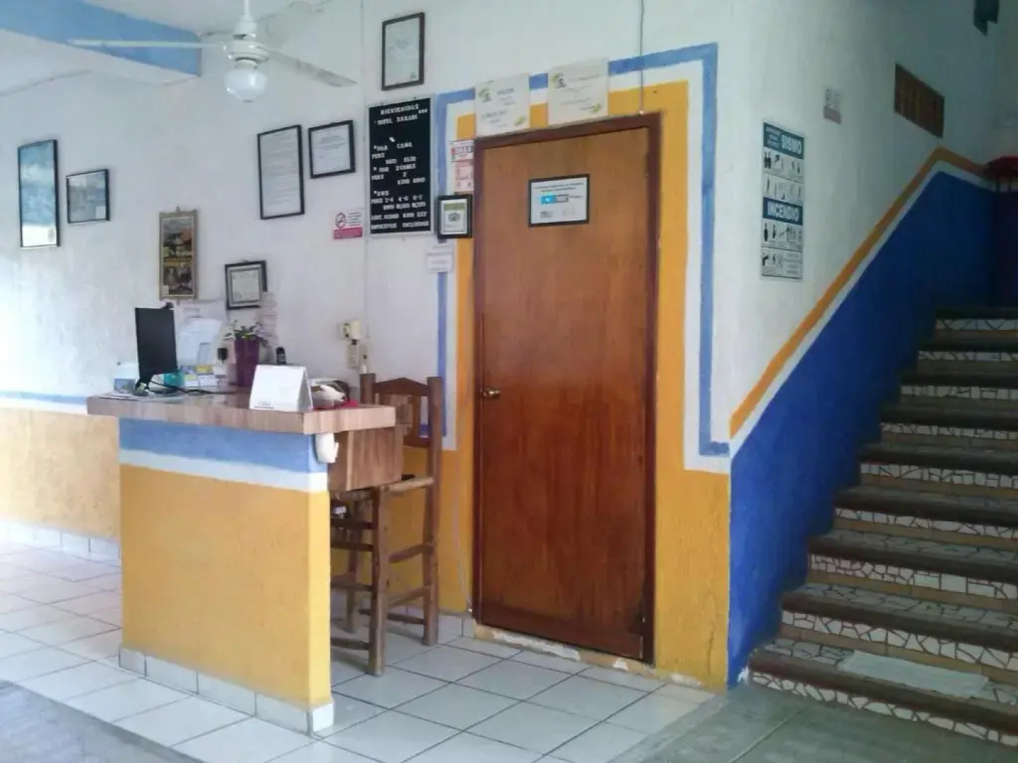 Hotel Sarabi Barra de Navidad